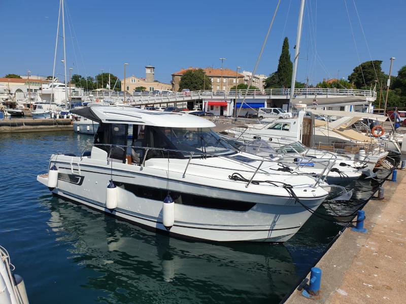 Book yachts online - motorboat - Merry Fisher 895 - Cowgirl I - rent