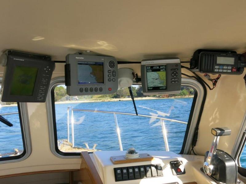 Book yachts online - motorboat - Damor 700 - Ema - rent