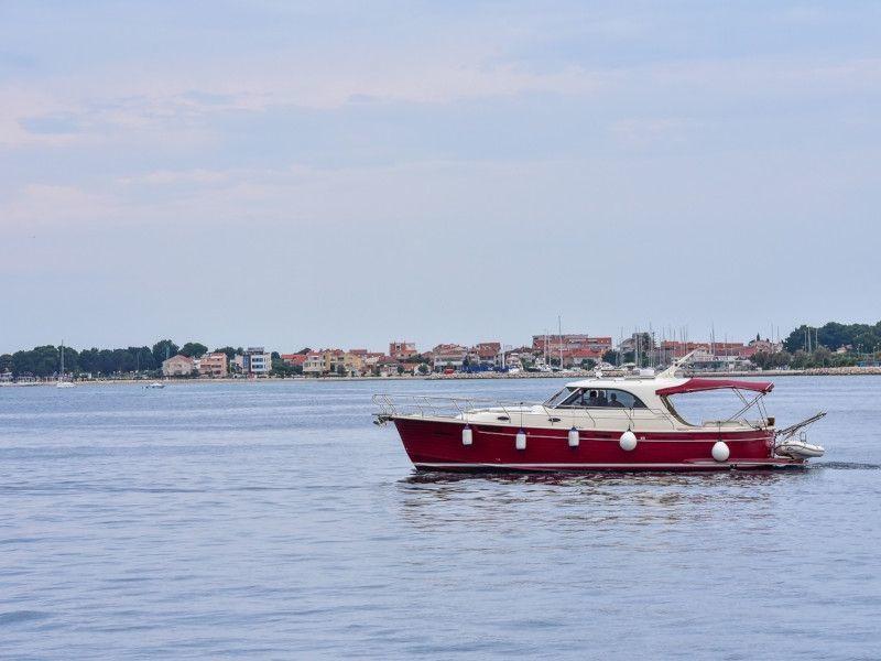 Book yachts online - motorboat - Adriana 44 - Renesansa - rent