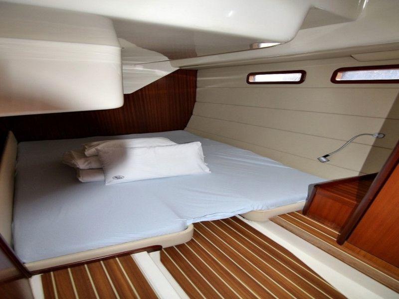 Book yachts online - motorboat - Adriana 44 - Renesansa - rent