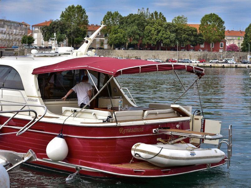 Book yachts online - motorboat - Adriana 44 - Renesansa - rent