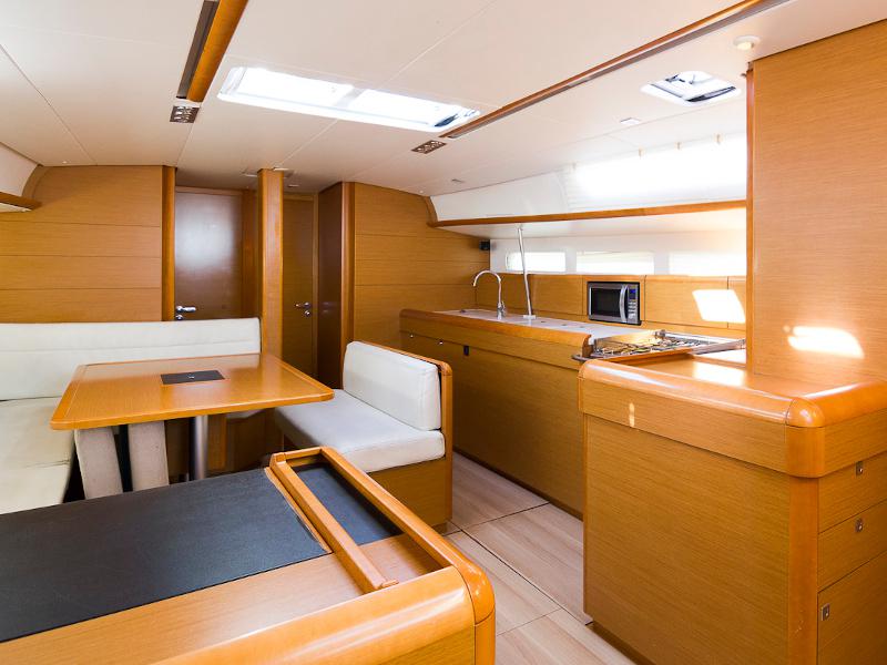 Book yachts online - sailboat - Sun Odyssey 509 - Capitan Spider - rent