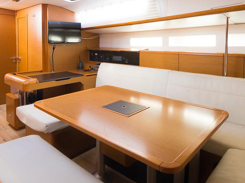 Book yachts online - sailboat - Sun Odyssey 509 - Capitan Spider - rent