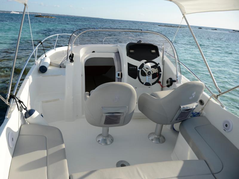 Book yachts online - motorboat - Beneteau Flyer 650 - TRENC D'ALBA - rent