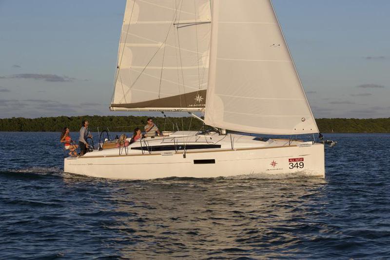 Book yachts online - sailboat - Sun Odyssey 349 - Tortuga Seychelles - rent