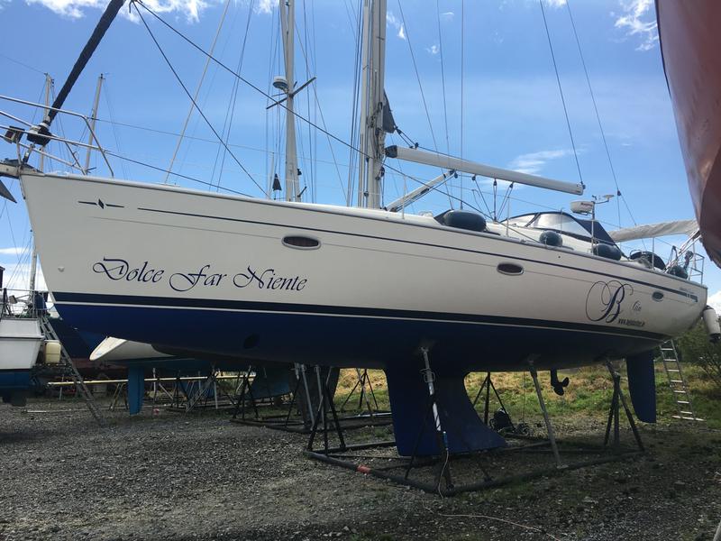 Book yachts online - sailboat - Bavaria 42 Cruiser - Dolce far Niente - rent