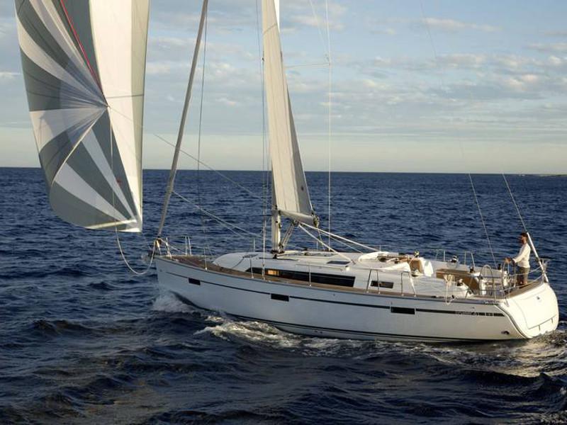 Book yachts online - sailboat - Bavaria Cruiser 41 - Amaluna - rent