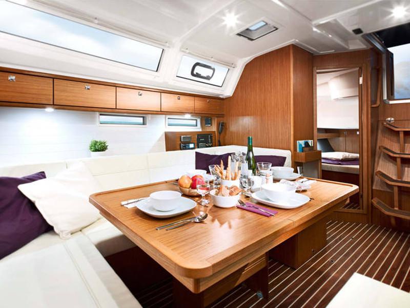 Book yachts online - sailboat - Bavaria Cruiser 46 - Sputnik - rent