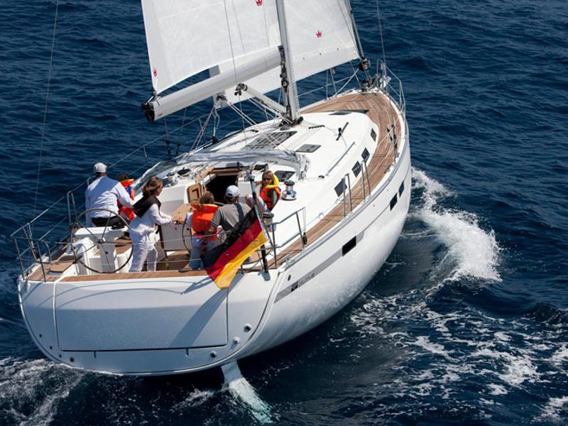 Book yachts online - sailboat - Bavaria Cruiser 45 - Provence - rent
