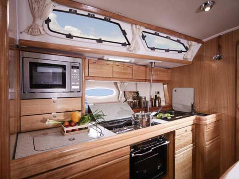 Book yachts online - sailboat - Bavaria 40 Cruiser - Ruck Zuck - rent