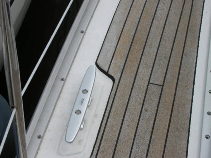 Book yachts online - sailboat - Bavaria 37 Cruiser - Mio - rent