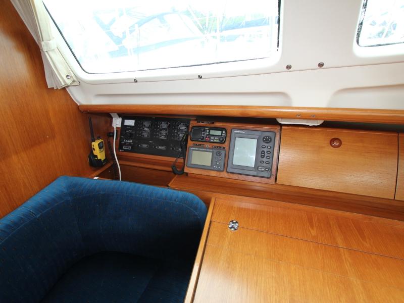 Book yachts online - sailboat - Sun Odyssey 40DS - Toucan - rent
