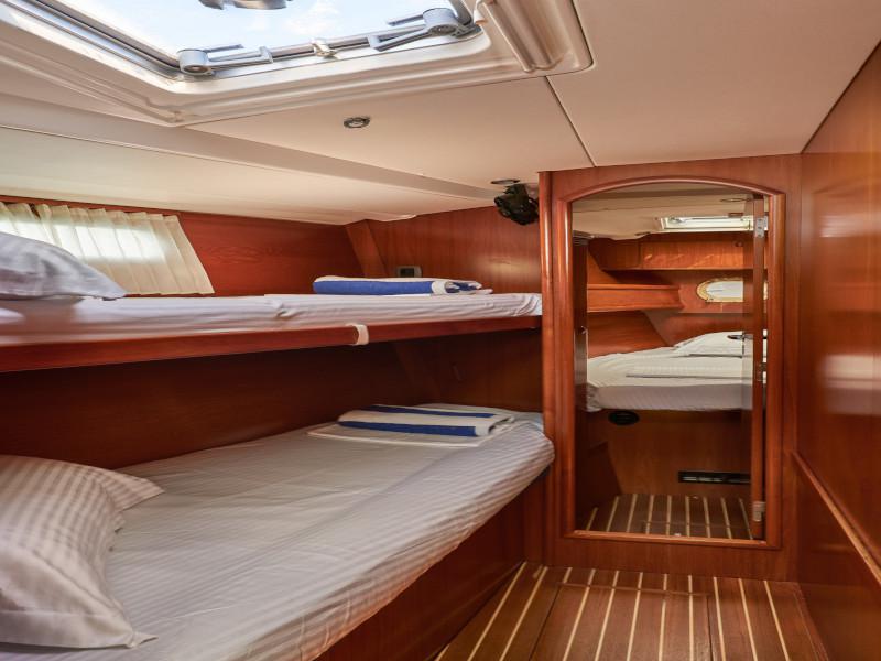 Book yachts online - sailboat - Sun Odyssey 54DS - Boomerang - rent