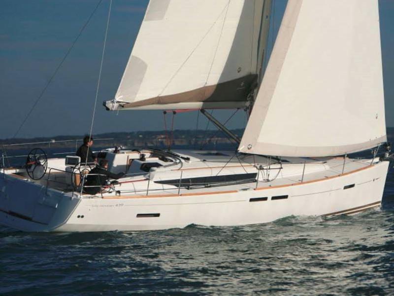 Book yachts online - sailboat - Sun Odyssey 439 - Esquitx - rent