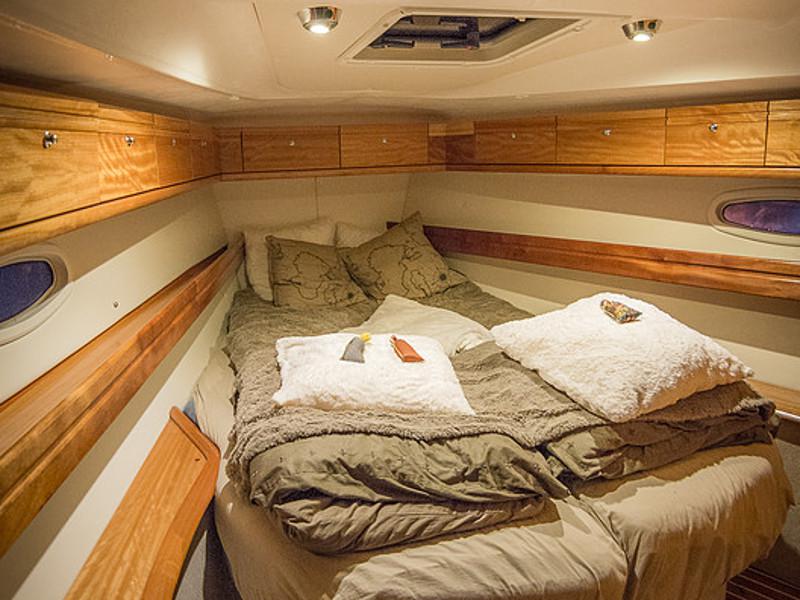 Book yachts online - sailboat - Bavaria 42 - Evra - rent