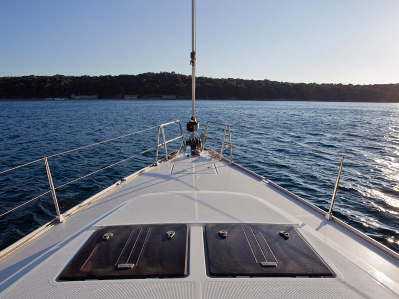 Book yachts online - sailboat - Bavaria 46 Cruiser - DEA - rent