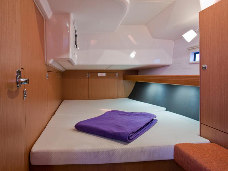 Book yachts online - sailboat - Bavaria 46 Cruiser - DEA - rent