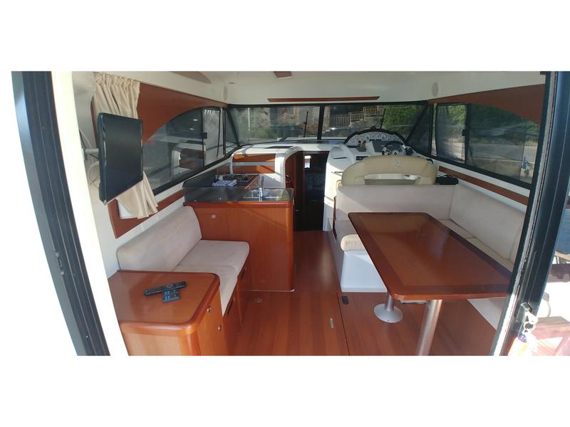 Book yachts online - motorboat - Antares 36 - Joia - rent