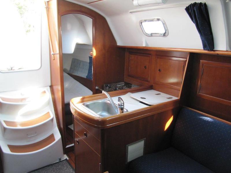 Book yachts online - sailboat - Oceanis 311 Clipper - Resa II - rent