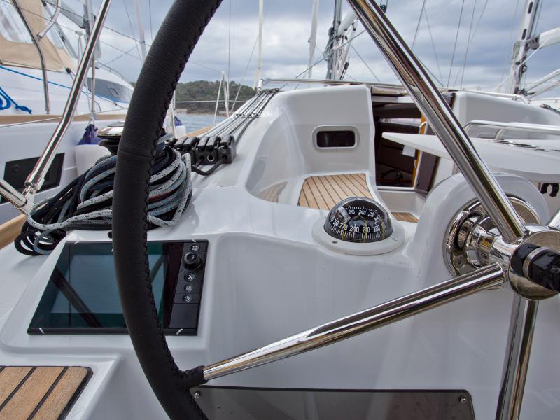 Book yachts online - sailboat - Sun Odyssey 349 - SheShe - rent