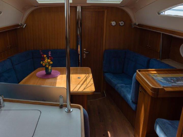Book yachts online - sailboat - Elan 384 Impression - Aurora - rent