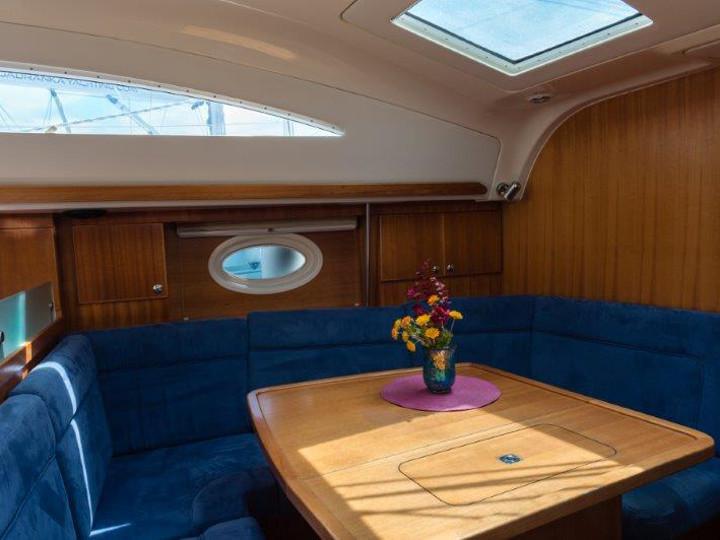 Book yachts online - sailboat - Elan 384 Impression - Aurora - rent