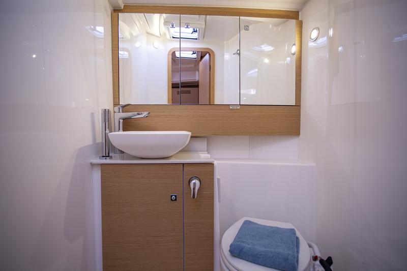 Book yachts online - sailboat - Dufour 430 Grand Large - Sea cloud 1 - rent