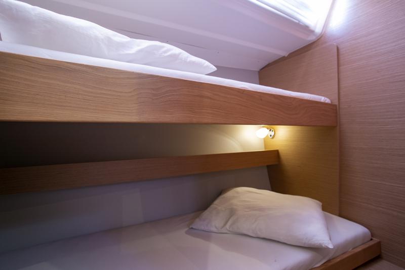 Book yachts online - sailboat - Dufour 430 Grand Large - Sea cloud 1 - rent