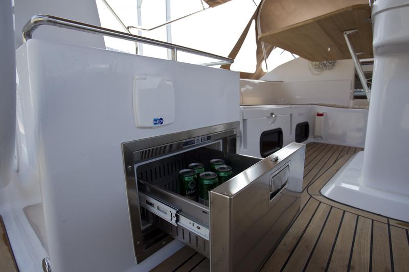 Book yachts online - sailboat - Elan 50 Impression - Vuschi - rent
