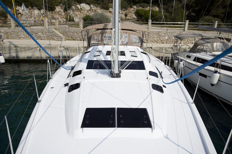 Book yachts online - sailboat - Elan 50 Impression - Vuschi - rent