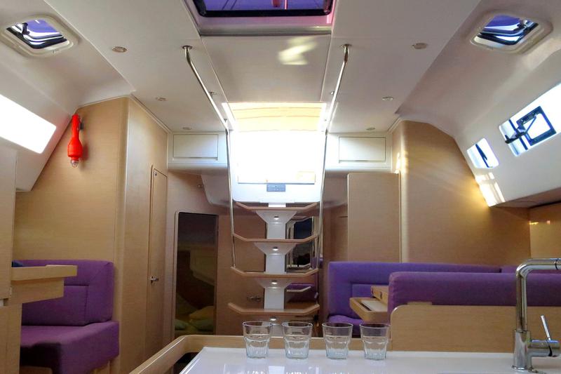 Book yachts online - sailboat - Elan 50 Impression - Timeless - rent