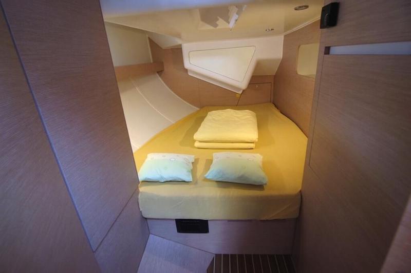 Book yachts online - sailboat - Elan 50 Impression - Timeless - rent