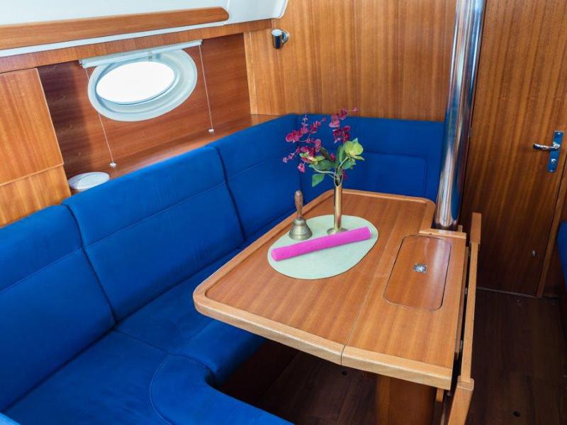 Book yachts online - sailboat - Elan 344 Impression - Helios - rent