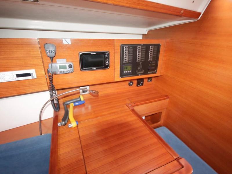 Book yachts online - sailboat - Salona 44 - Neda 1 - rent