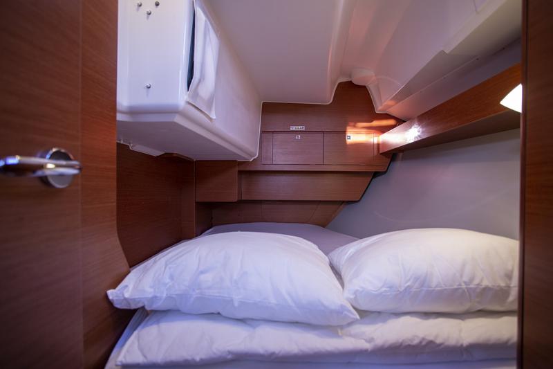 Book yachts online - sailboat - Dufour 360 Grand Large - Vanila - rent