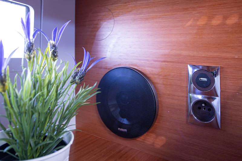 Book yachts online - sailboat - Dufour 460 Grand Large - Mincipesa - rent