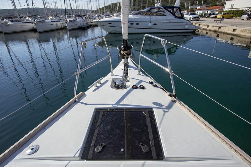 Book yachts online - sailboat - Dufour 460 Grand Large - Mincipesa - rent