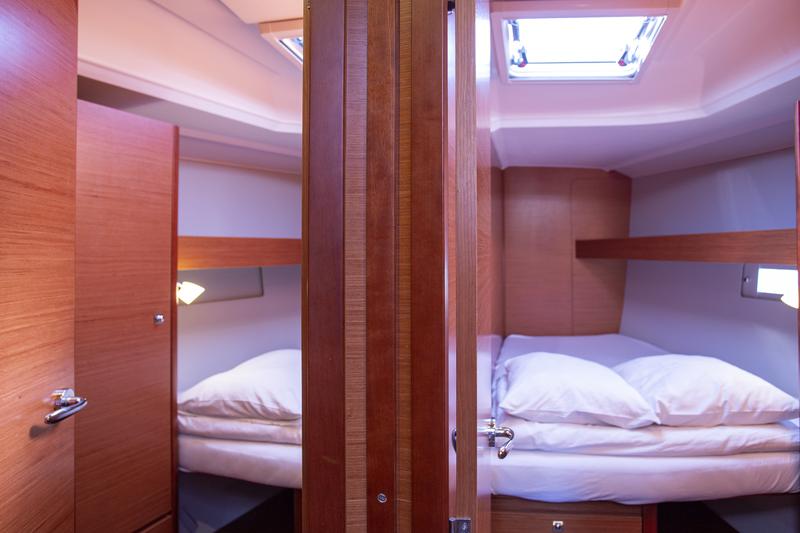 Book yachts online - sailboat - Dufour 460 Grand Large - Mincipesa - rent