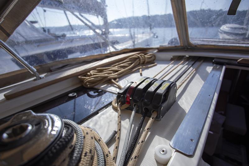 Book yachts online - sailboat - Dufour 412 Grand large - Skyra - rent