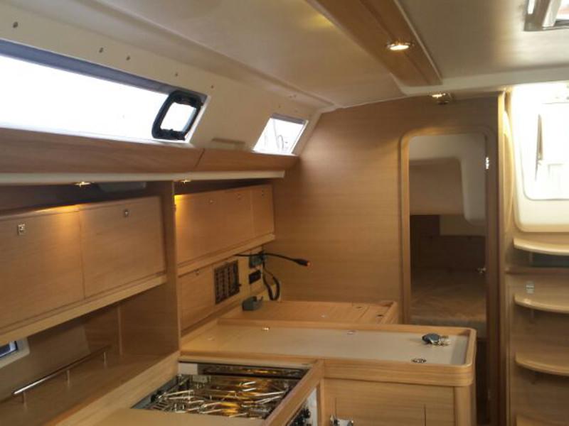 Book yachts online - sailboat - Dufour 450 GL - Eagle - rent