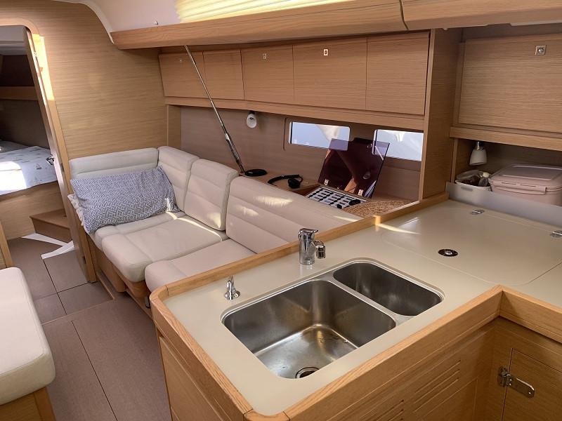 Book yachts online - sailboat - Dufour 412 Grand large - Centilmen - rent