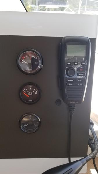 Book yachts online - catamaran - Lucia 40 - Hola - rent