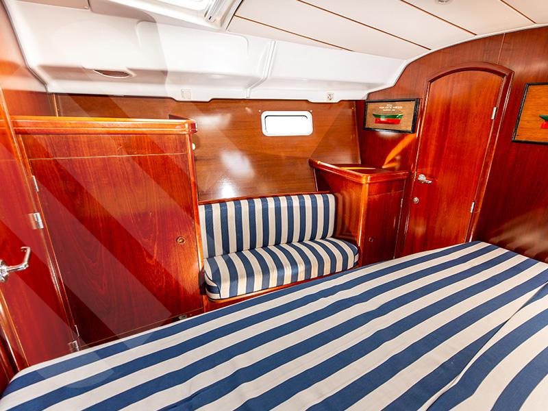 Book yachts online - sailboat - Oceanis 411 - Bill - rent