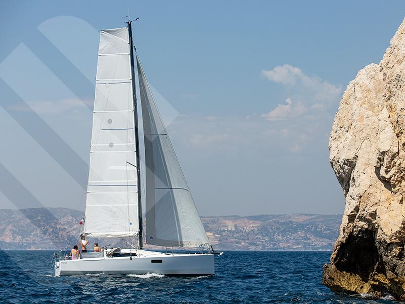 Book yachts online - sailboat - Pogo 30 - Harmattan - rent