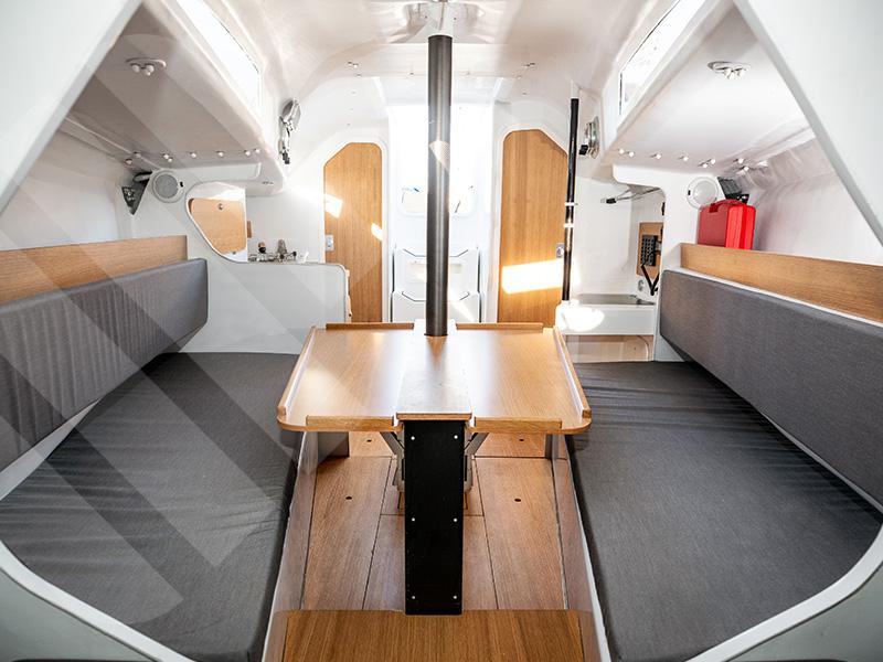 Book yachts online - sailboat - MMW 33 - Cipango - rent