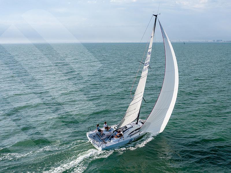 Book yachts online - sailboat - MMW 33 - Solano - rent