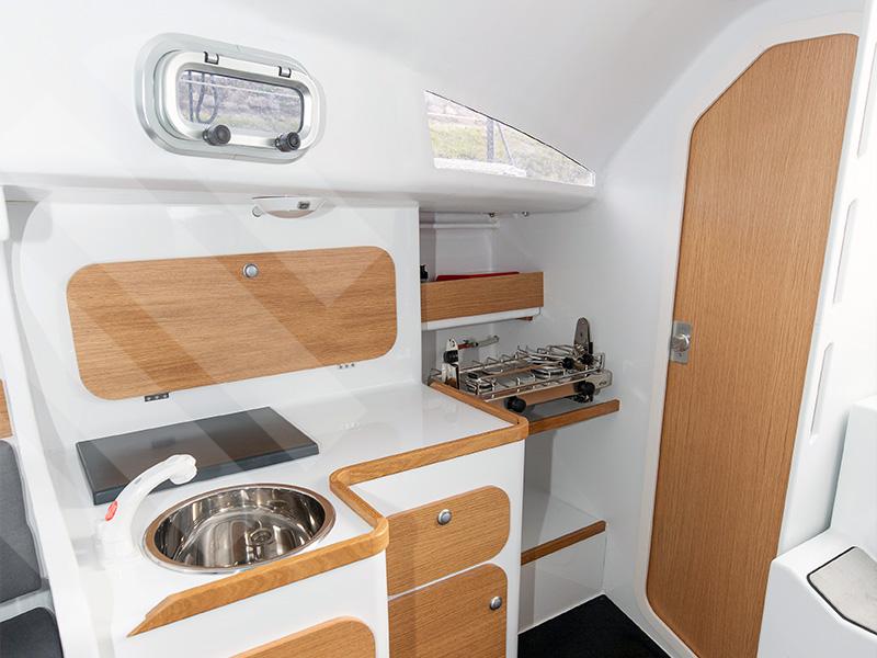 Book yachts online - sailboat - MMW 33 - Solano - rent