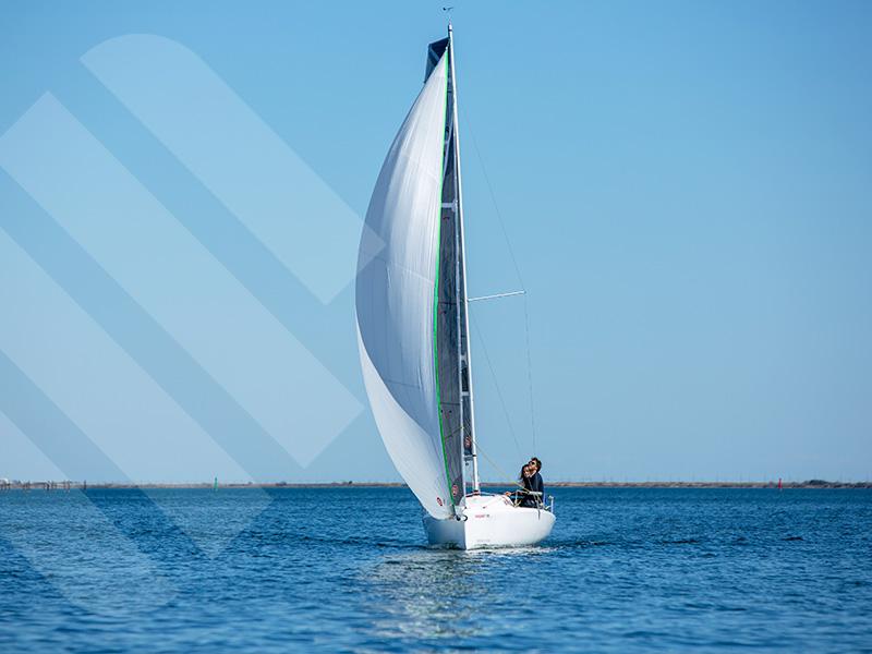 Book yachts online - sailboat - Fareast 19 - Fareast 19R - rent