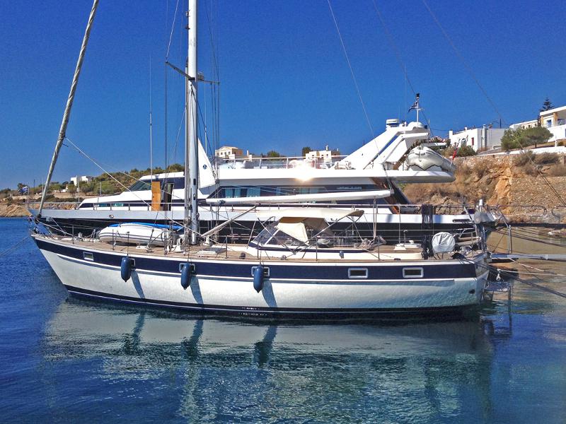 Book yachts online - sailboat - Hallberg-Rassy 49 - Big Blue - rent