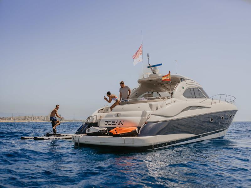 Book yachts online - motorboat - Sunseeker Predator 58 - Ocean Barcelona - rent